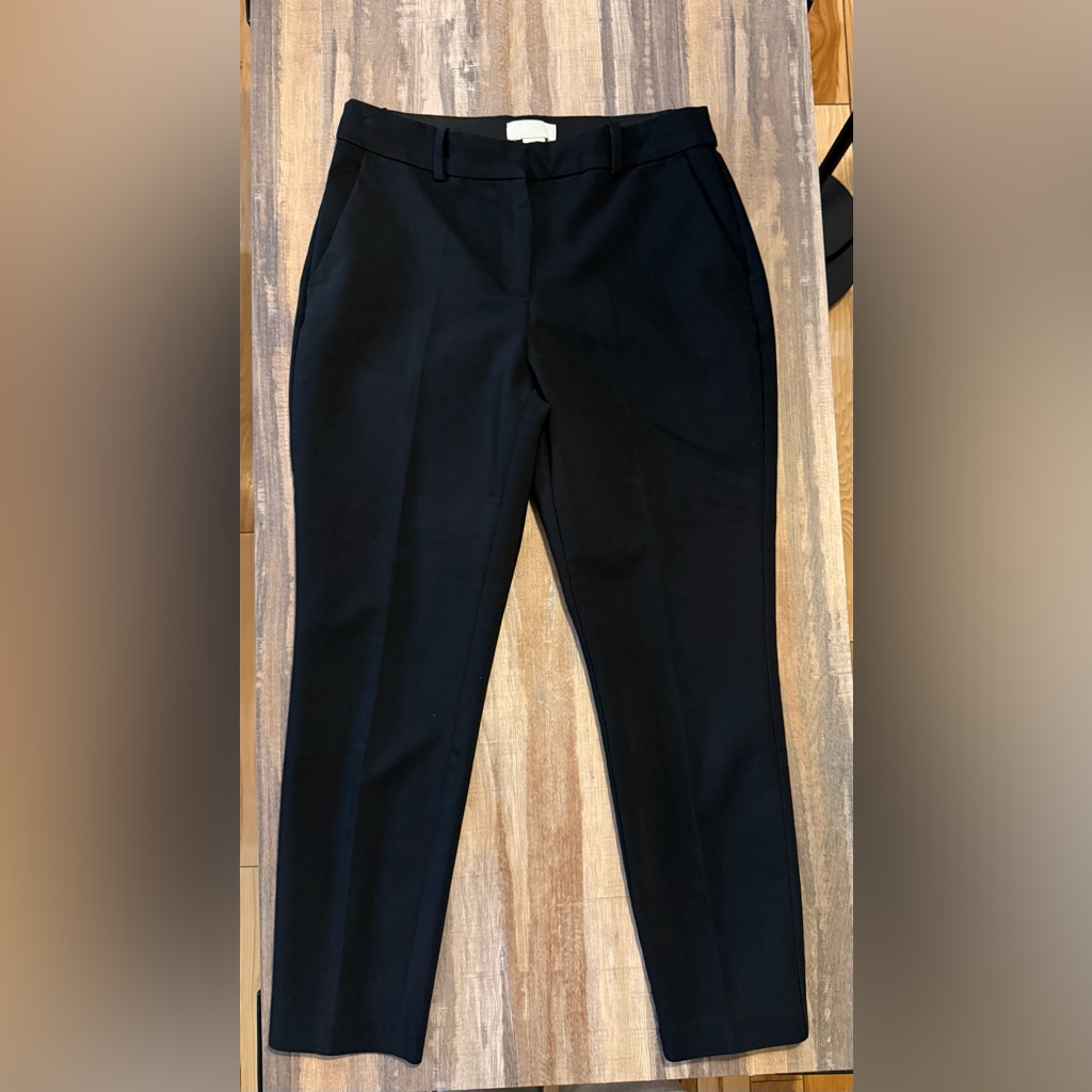 H&M Women’s Black Ankle Dress Pants